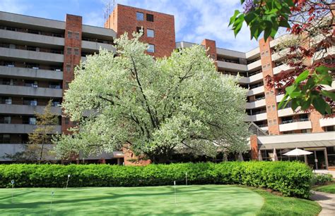 Roland park place - To learn more, contact us here or call our sales team at 410-243-5700. Your Metropolitan Senior Living experience begins in an independent living apartment at Roland Park Place, located in the heart of Baltimore City, Maryland. 